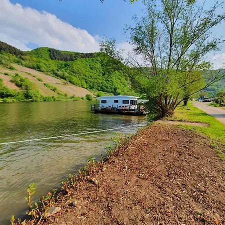 Hausboot Mosel Botel *