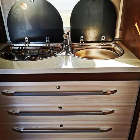 ספינת מלון Hausboot Mosel *