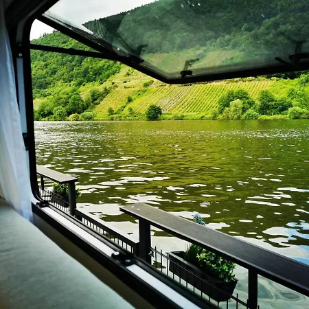 Hausboot Mosel Botel